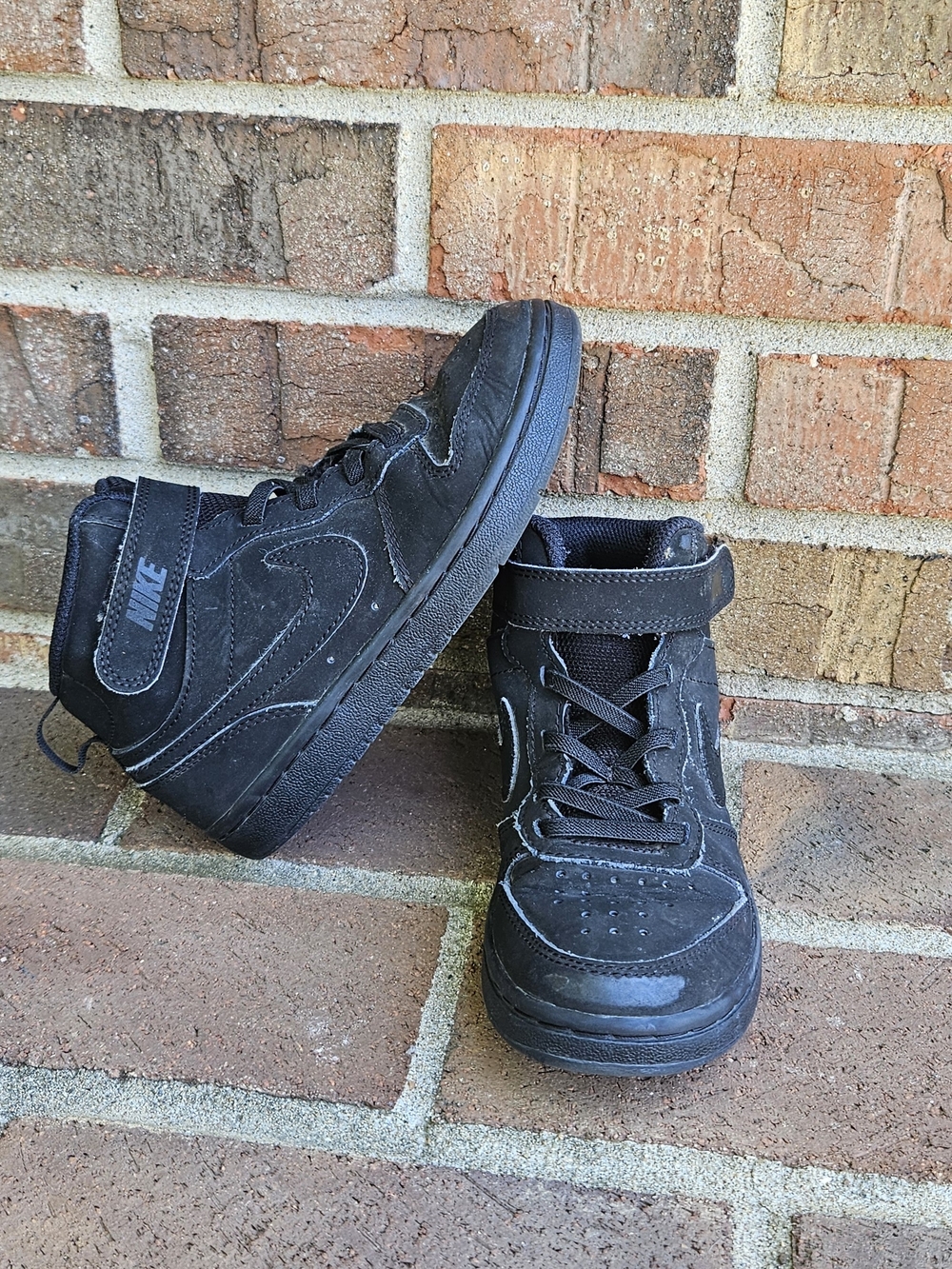 Nike Kids' Black High-Top Sneakers